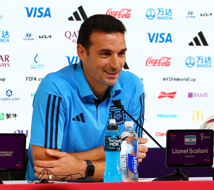 Lionel Scaloni aseguró que su equipo "jugará como lo viene haciendo"
